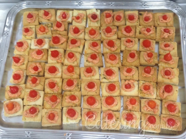 Canapés de Tomate Seco (Coquetel)